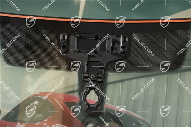 Windscreen / Windshield, heat-insulating with tinted top