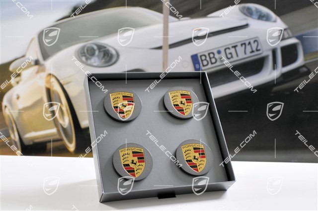 Radzierdeckel Satz (4 Stück), in Deckorsilber Titan, mit farbigem Porsche Wappen, für 20-Zoll RS Spyder Design Felgen