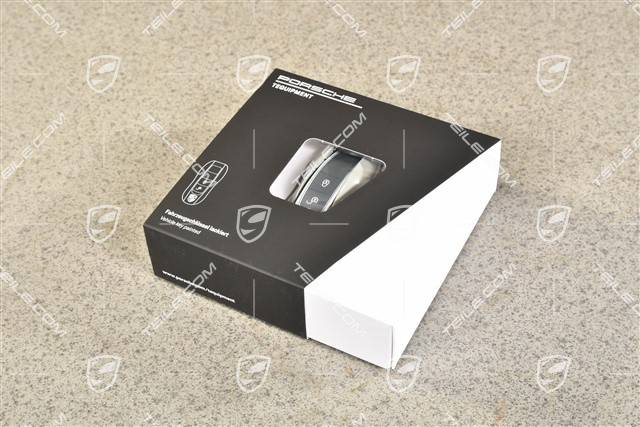 Painted driver's key side faces, Chalk