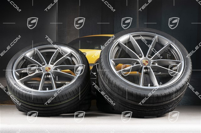 20"+21" Carrera Classic Sommerräder Satz, Felgen 8,5J x 20 ET50 + 11,5J x 21 ET67 + Goodyear Sommerreifen 245/35 R20 + 305/30 R21, mit RDK-Sensoren