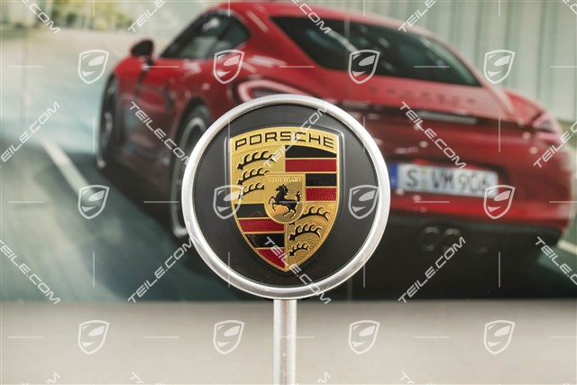 Radzierdeckel, Wappen farbig, schwarz seidenmatt