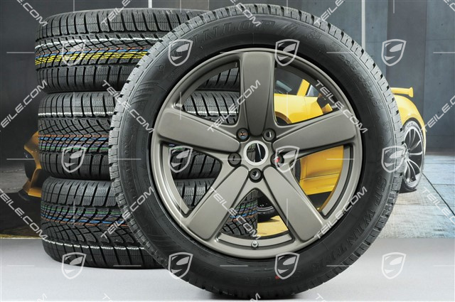 19-inch "Sport Classic" winter wheels set, rims 8J x 19 ET21 + 9J x 19 ET21 + NEW Pirelli winter tyres 235/55 R19 + 255/50 R19, platinum, with TPMS