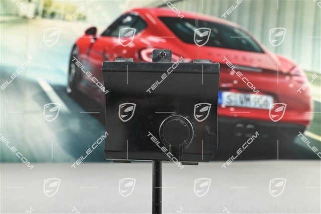 Retainer for senosr of Intelligent park assist IPA, centre, R