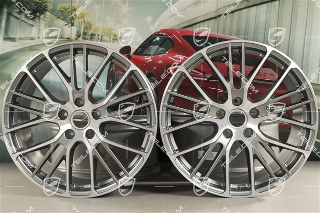 21" Felgensatz Panamera Exclusive Design Sport, 9,5J x 21 ET71 + 10,5J x 21 ET71, in Platinsilber-Metallic