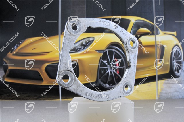 Hub bearing lock spacer / washer in wheel carrier L=R Hub bearing lock spacer / washer in wheel carrier L=R
