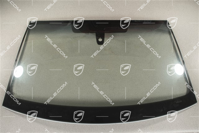Windscreen / Windshield, heat-insulating with tinted top