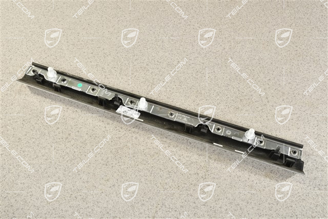 Dashboard trim / moulding, Passanger's side, Brushed Aluminium