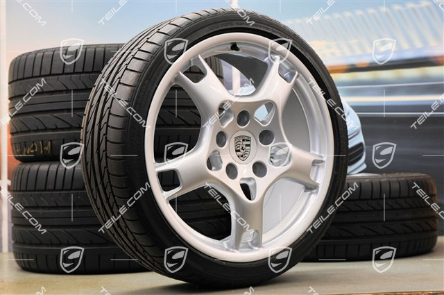19-inch Carrera S summer wheel set, wheels 8J x 19 ET57 + 11J x 19 ET51 + tyres 235/35 ZR19 + 305/30 ZR19