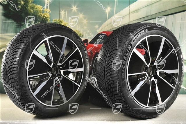21-inch Macan Turbo winter wheel set, rims 8,5J x 21 ET27 + 10,5J x 21 ET47 + Michelin Pilot Alpin 5 SUV winter tyres 255/45 R21 + 285/40 R21, black high gloss