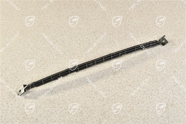 Front bumper reinforcement disc / trim, L