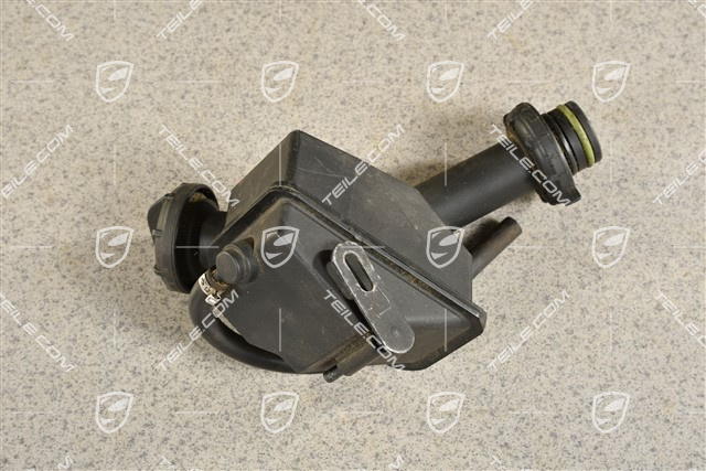 Power steering fluid expansion tank