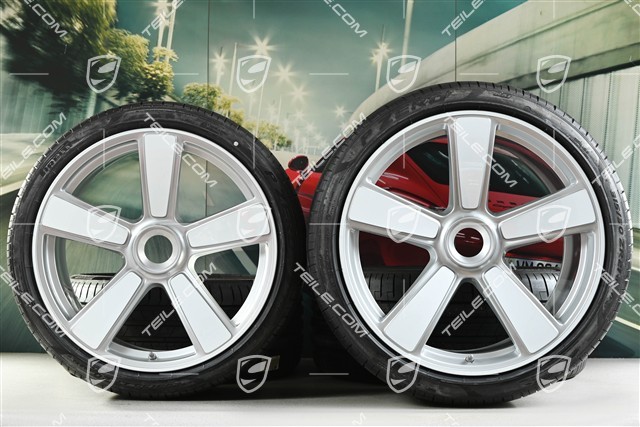 20"+21" koła letnie, komplet Sport Classic "911 Turbo 50 Years", felgi 9,5J x 20 ET44 + 12J x 21 ET70 + NOWE opony letnie Pirelli 255/35 R20 + 315/30 R21, biały wysoki połysk