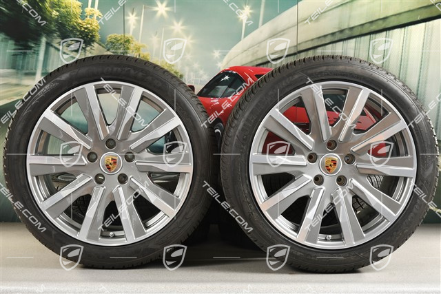 20-inch Taycan Tequipment Design winter wheel set, rims 9J x 20 ET54 + 11J x 20 ET60 + Goodyear winter tyres 245/45 R20 + 285/40 R20