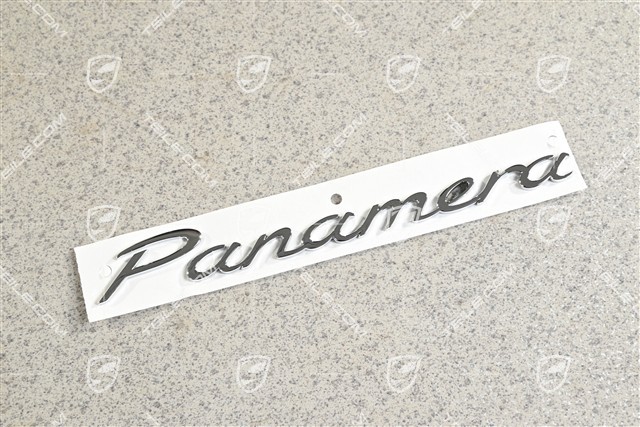 Napis "Panamera" chromowany