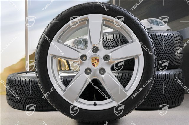 19" winter wheel set Cayman S, 8J x 19 ET57 + 9,5J x 19 ET45, tyres Michelin Pilot Alpin 4 235/40 R19 + 265/40 R19, without TPMS.