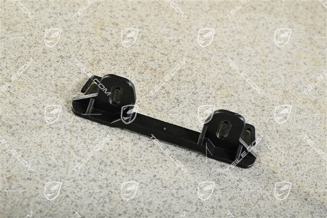 Bracket / support