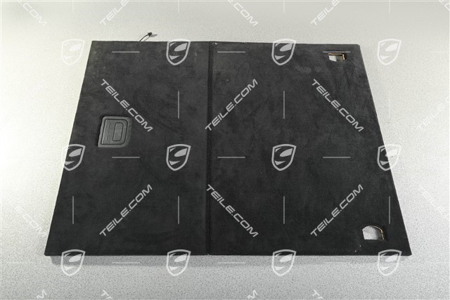 Podłoga bagażnika, Czarna