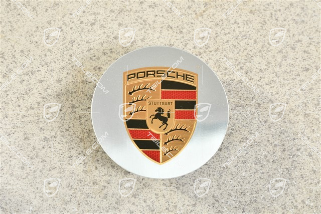 Hub cap, concave, crest coloured