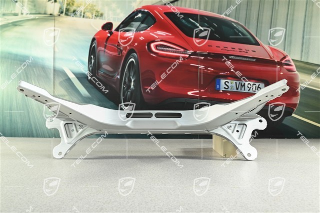 Spyder, Rear suspension subframe cross member, transverse