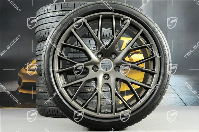 21" Koła letnie Panamera SportDesign, felgi 9,5J x 21 ET71 + 11,5J x 21 ET69 + NOWE opony letnie Pirelli 275/35 ZR21 + 315/30 ZR21, z czujnikami ciśnienia, Platinum półmat satyna