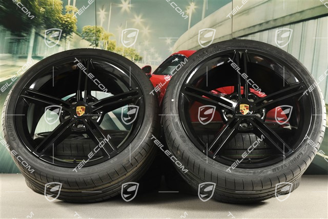 21" Mission E Design Sommerräder Satz, Felgen 9,5J x 21 ET60 + 11,5J x 21 ET66 + Goodyear Sommerreifen 265/35 R21 + 305/30 R21, in Schwarz Hochglanz
