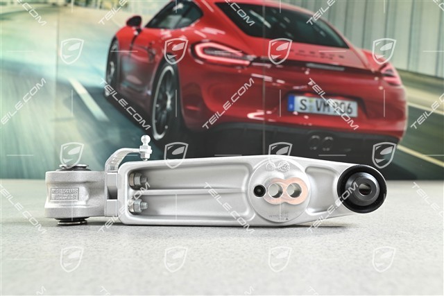 Spyder / RS, Wishbone, R