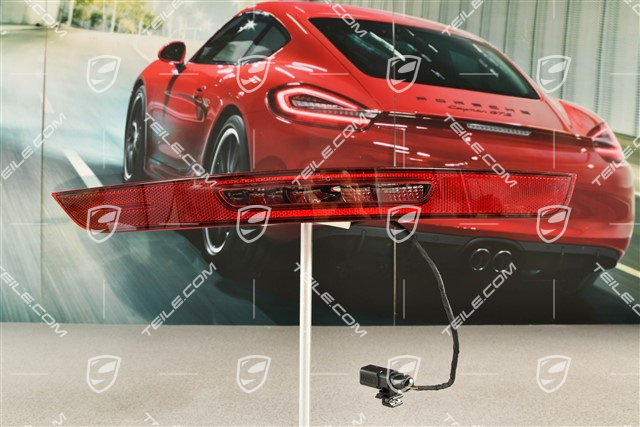 Reflector, back-up light, L