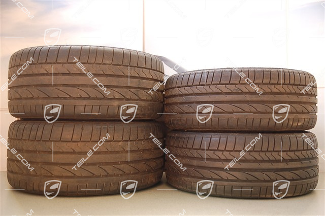 19-inch Sport-Design summer wheel set, wheels 8J x 19 ET57 + 9,5J x 19 ET46 + tyres 235/35 ZR19 + 265/35 ZR19