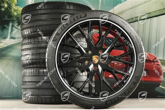 21-inch Panamera SportDesign summer wheel set, rims 9,5J x 21 ET71 + 11,5J x 21 ET69 + NEW Michelin summer tires 275/35 ZR21 + 315/30 ZR21, with TPM