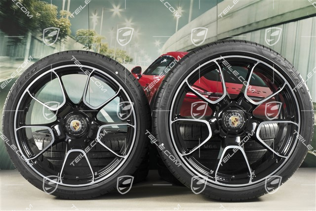 20-inch + 21-inch Turbo S Exclusive Design summer wheel set, rims 9,5J x 20 ET44 + 12J x 21 ET70 + Pirelli summer tyres 255/35 R20 + 315/30 R21, black high gloss