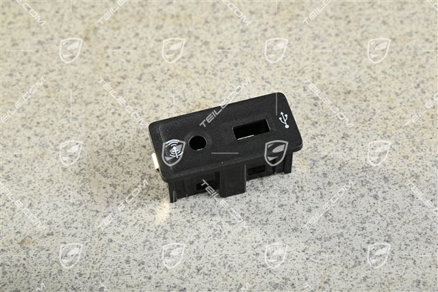 Multimedia-Schnitstelle Adapter / Multimediabuchse fur externe Quelle USB / AUX