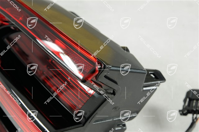 Rear light, inner, red-black (dark), damaged, R