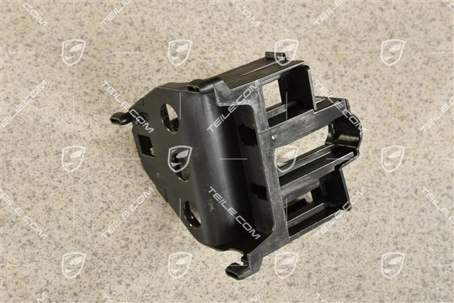 Engine wiring harness wire holder