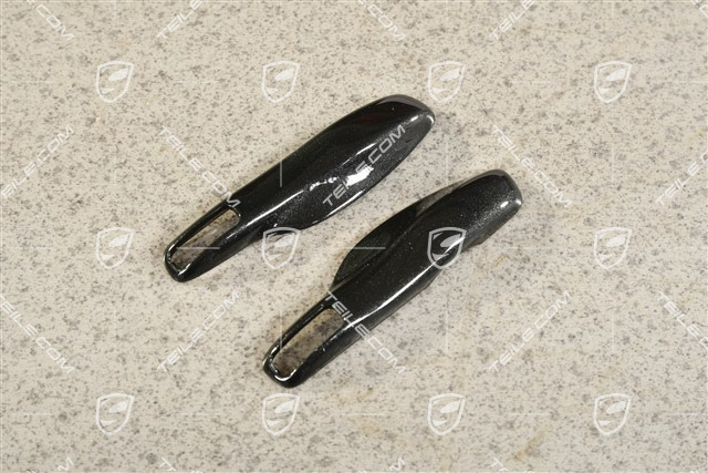 Painted driver's key side faces, Volcano Grey