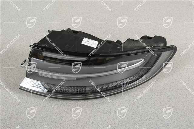 Rear / tail light, dark, R