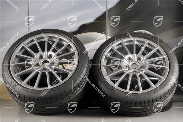 20-inch Panamera Sport summer wheel set, 2 x 9,5J x 20 ET 65 + 2 x 11,5 J x 20 ET63 + NEUE Michelin tyres 255/40 ZR20 + 295/35 ZR20