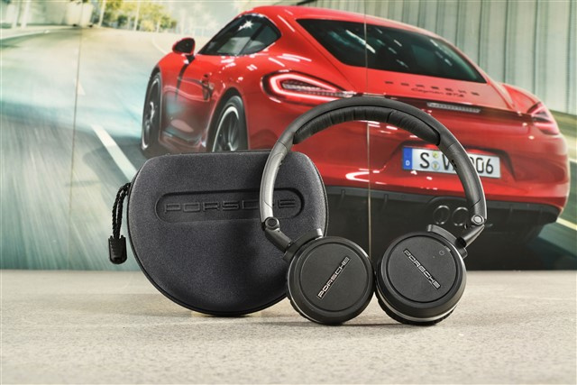 Porsche Bluetooth® słuchawki bezprzewodowe, 150 dB SPL