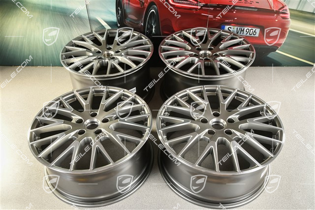 21-inch wheel rim set Panamera Exclusive Design, 9,5J x 21 ET71 + 11,5J x 21 ET69, Platinum Silver Metallic