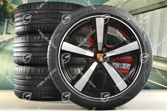 22" Koła letnie, komplet, Cayenne Exclusive Design Sport, felgi 10J x 22 ET48 +11,5J x 22 ET61 + NOWE opony letnie Pirelli 285/40 R22 + 315/35 R22, czarny wysoki połysk