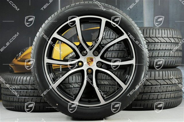 21" Cayenne COUPE Exclusive Design Sommerräder Satz, Felgen 9,5J x 21 ET46 + 11,0J x 21 ET49 + NEUE Pirelli Sommerreifen 285/40 R21 + 315/35 R21, schwarz hochglanz, mit RDK-Sensoren