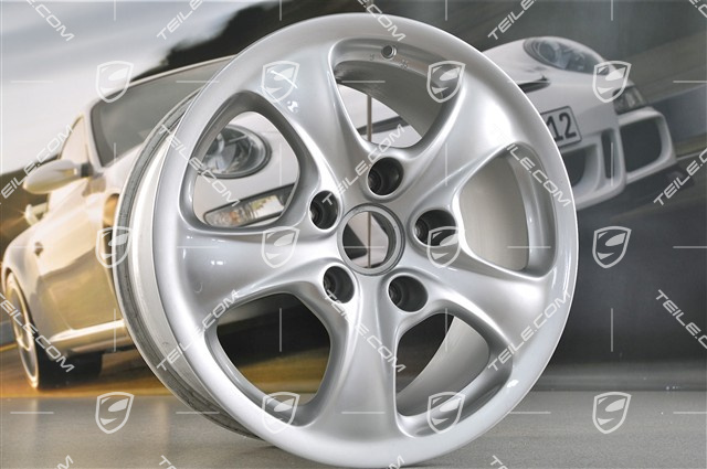 17-inch Carrera4 wheel, 9J x 17 ET55 17-inch Carrera4 wheel, 9J x 17 ET55