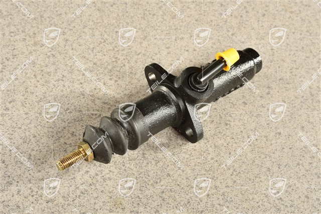 Clutch master cylinder