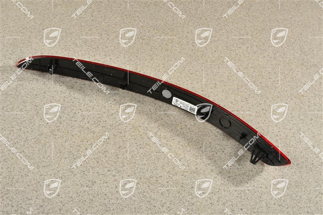 Reflex reflector / trim cover, R