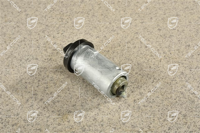 Lock cylinder for steering lock