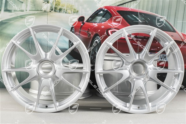 19" GT3 II Felgensatz, vorne 8,5J x 19 ET53 + hinten 12J x 19 ET63, silber