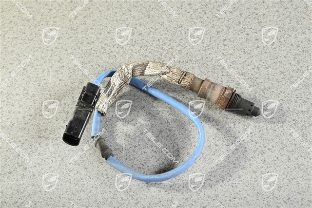 Oxygen sensor, in front of catalytic converter, GT3, L=R