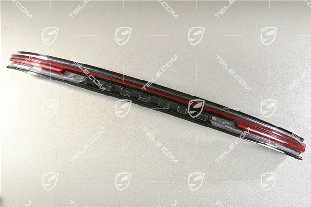 Heckleuchte Abschlussblende / Heckblende mitte, Coupe