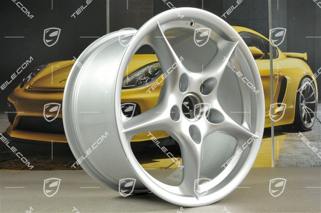 18-inch Carrera wheel set, 7,5J x 18 ET50 + 10J x 18 ET65