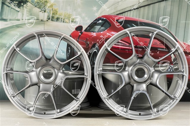 20-inch + 21-inch Turbo S Exclusive Design wheel rim set, 9,5J x 20 ET44 + 12J x 21 ET70, Platin Silver