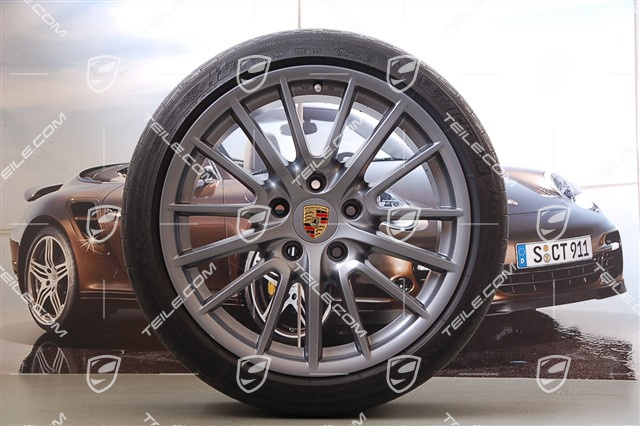 19" Sport Design Sommerräder Satz, Felgen 8J x 19 ET57 + 9,5J x 19 ET46 + Reifen 235/35 ZR19 + 265/35 ZR19
